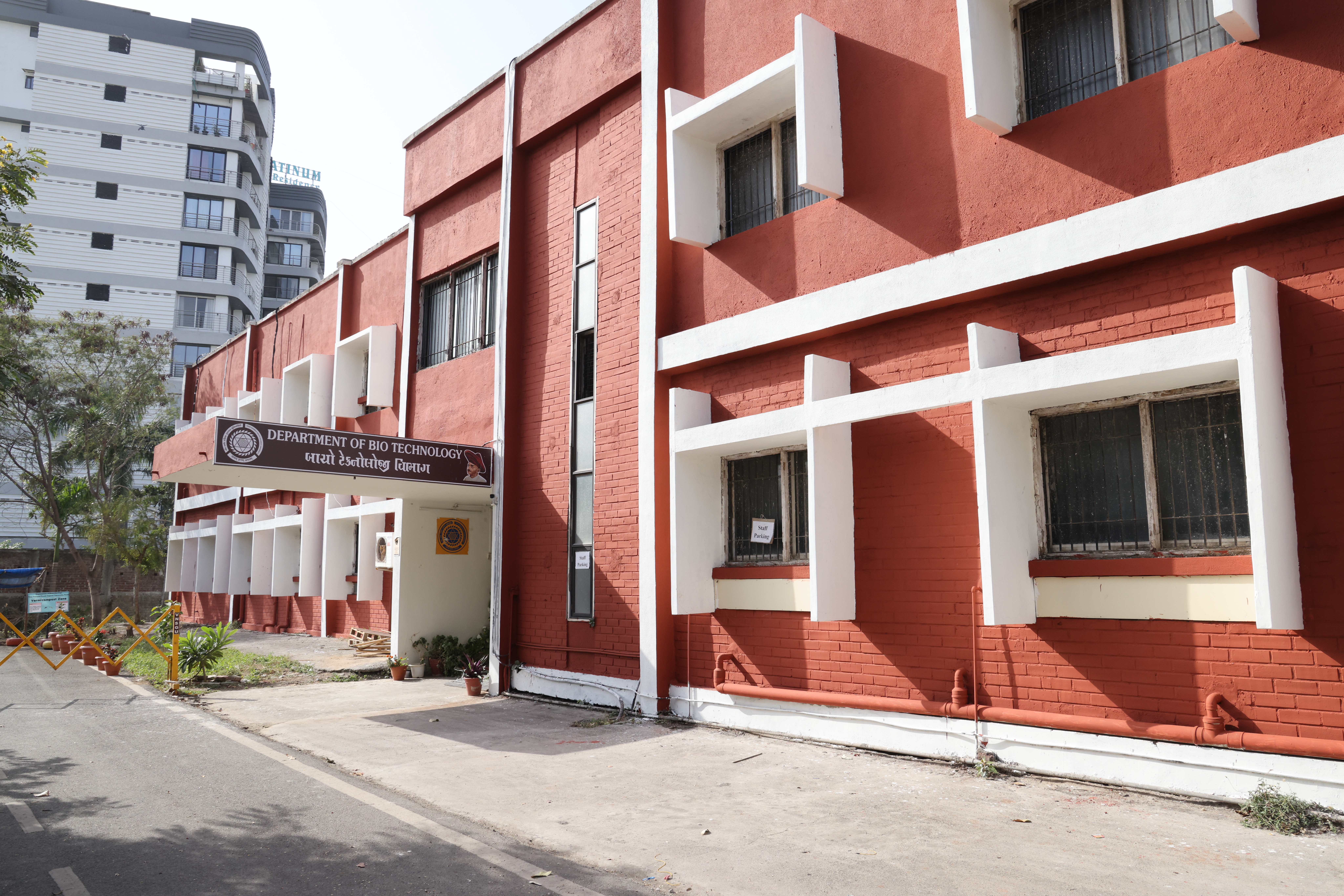 CAMPUS