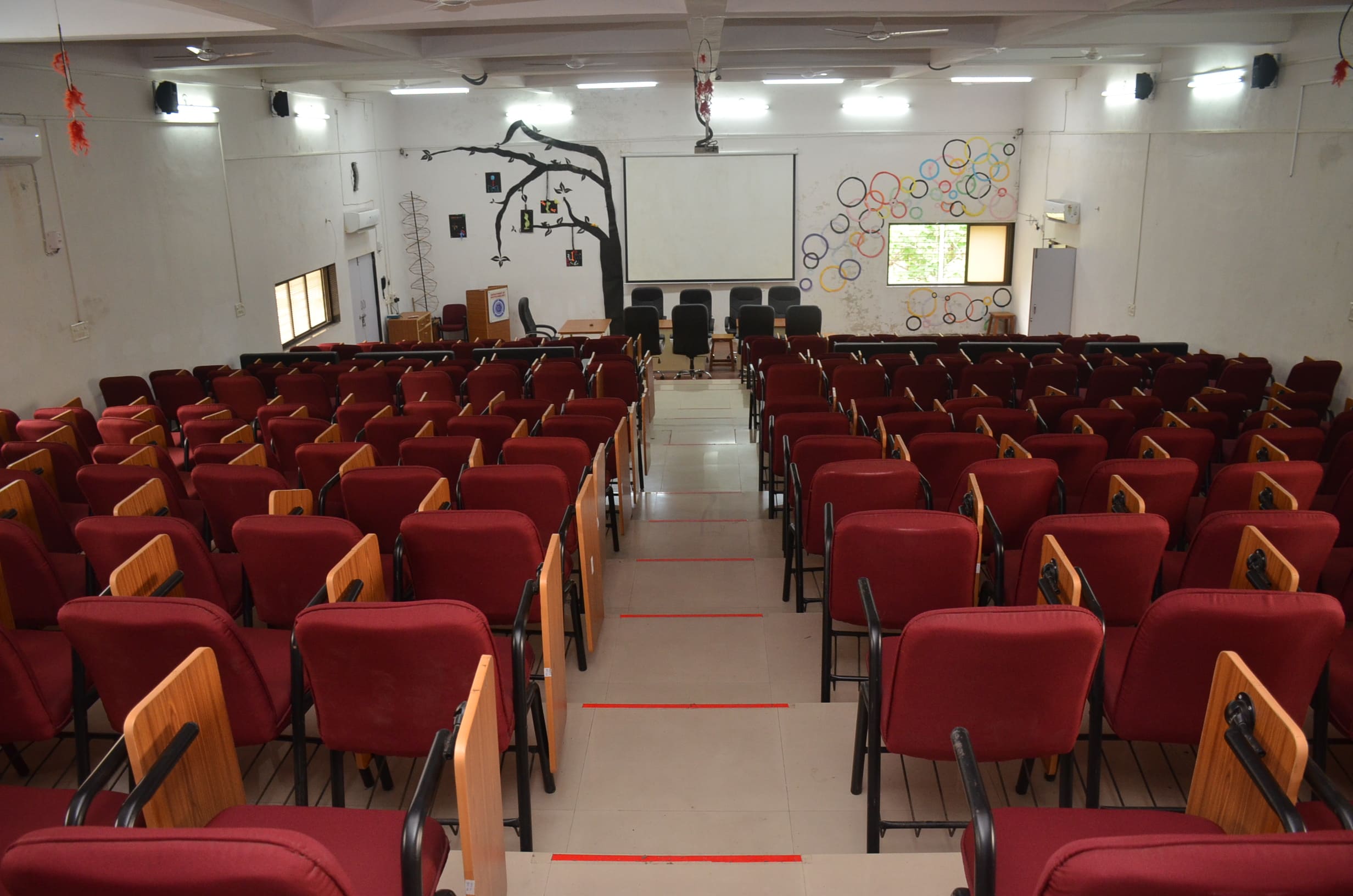 AUDITORIUM