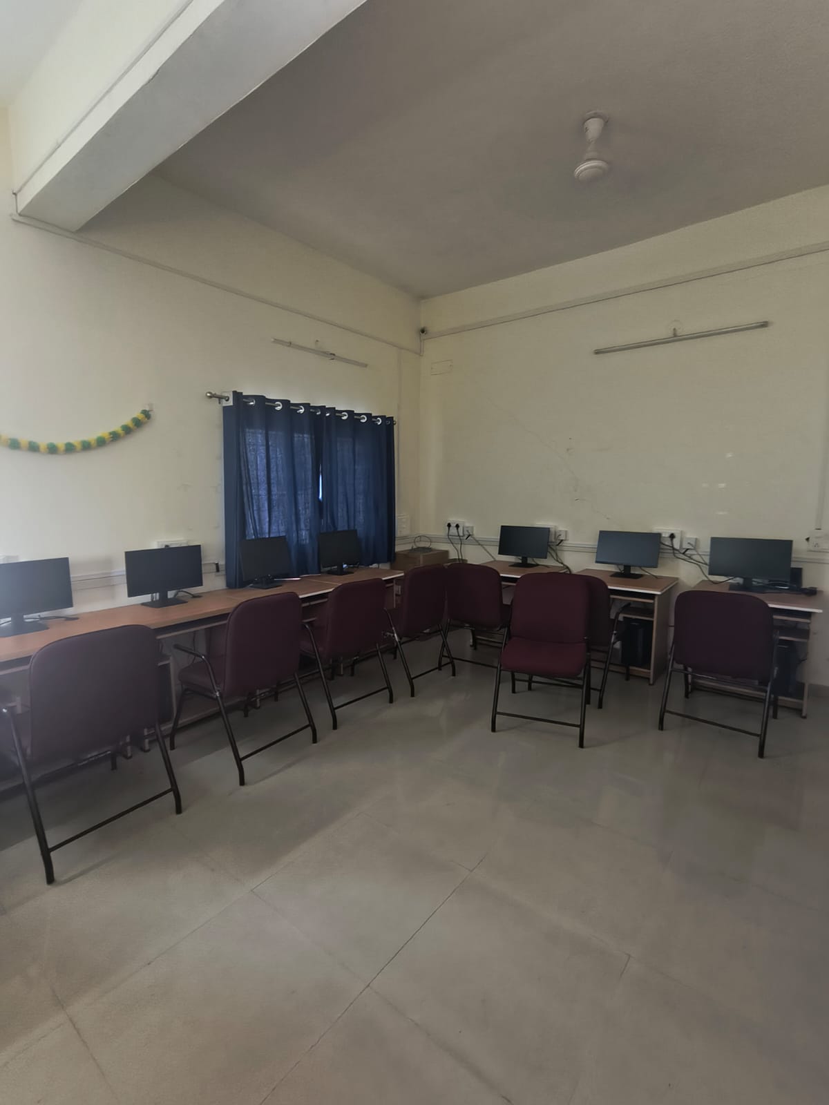 COMPUTER LAB