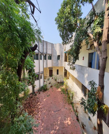 CAMPUS