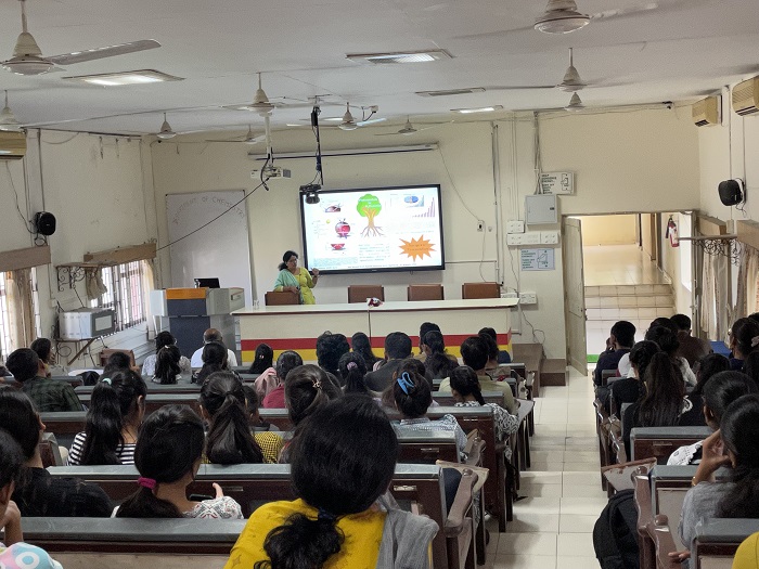  GUEST LECTURES