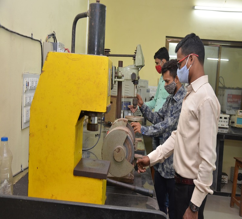 LABORATORY