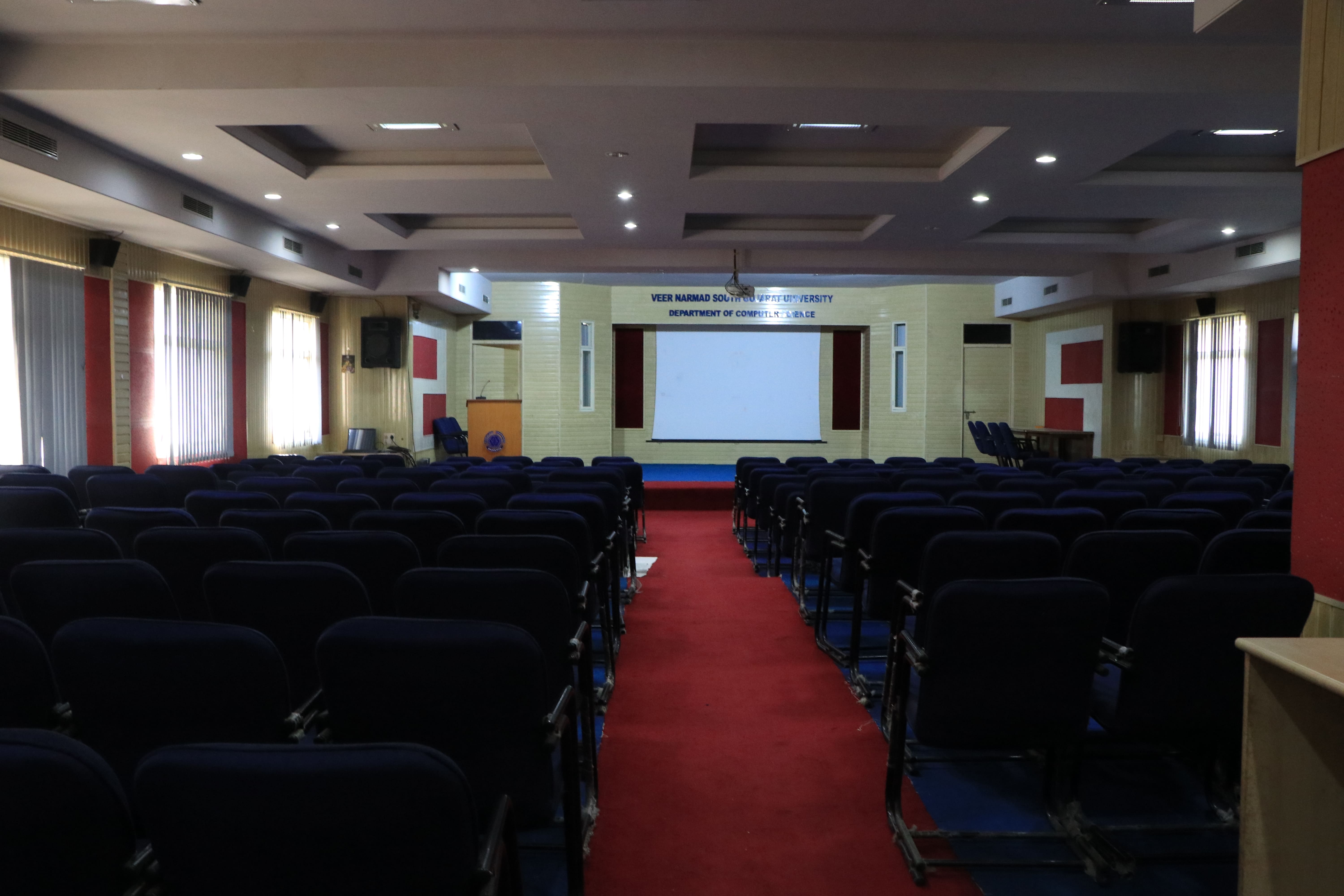 AUDITORIUM 