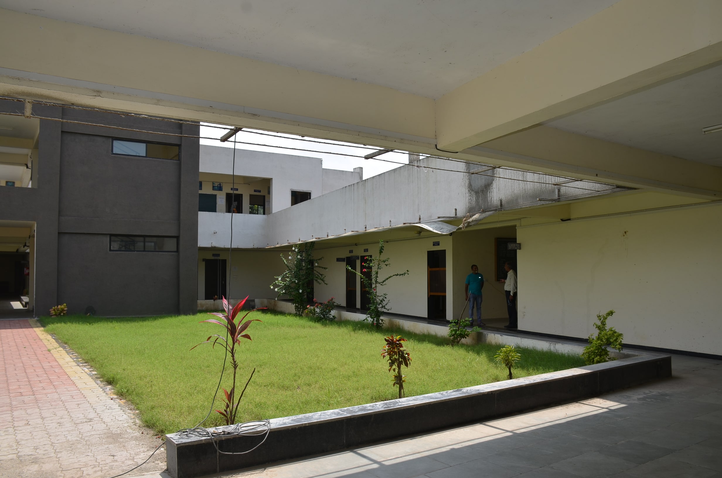 CAMPUS