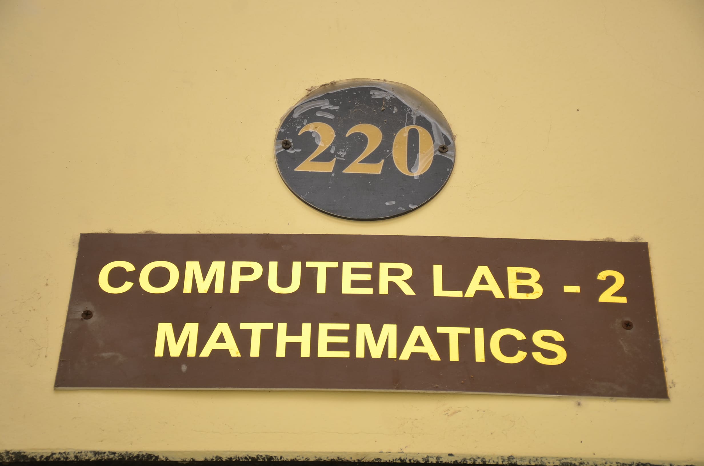 COMPUTER LABORATORY