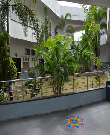 CAMPUS