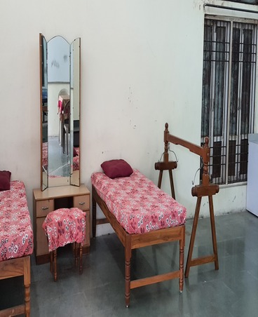 Ladies Rest Room Feeding Area 2